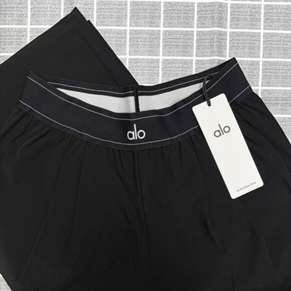 ALO Yoga Women's Black Suit Up Trouser (Regular)ππ - Picture 3 of 6